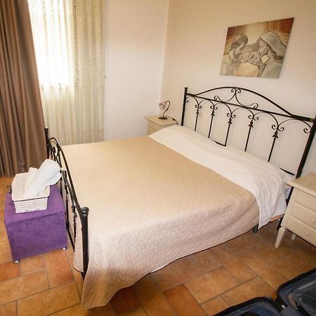 I Giardini Di Elencosta Bed & Breakfast Rilievo Exterior photo