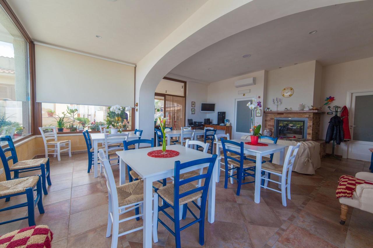 I Giardini Di Elencosta Bed & Breakfast Rilievo Exterior photo