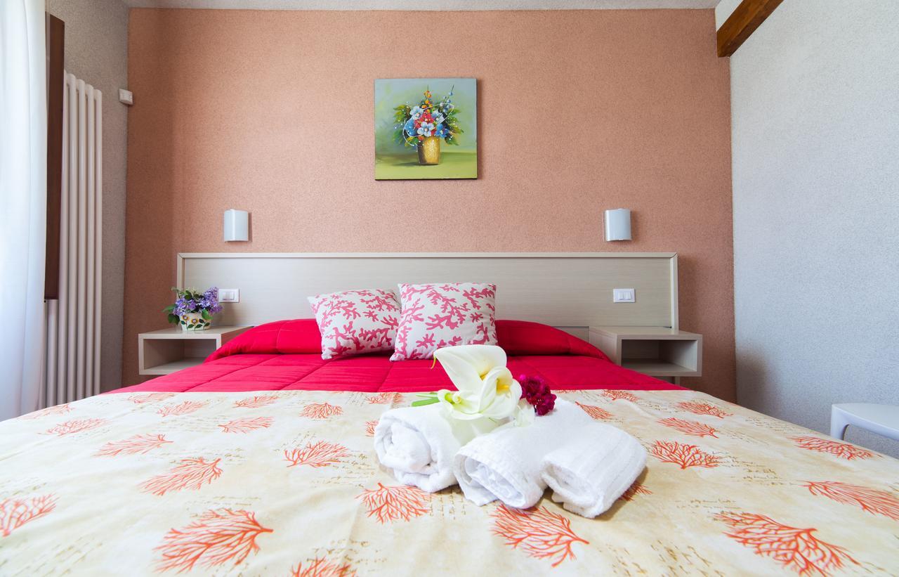 I Giardini Di Elencosta Bed & Breakfast Rilievo Exterior photo